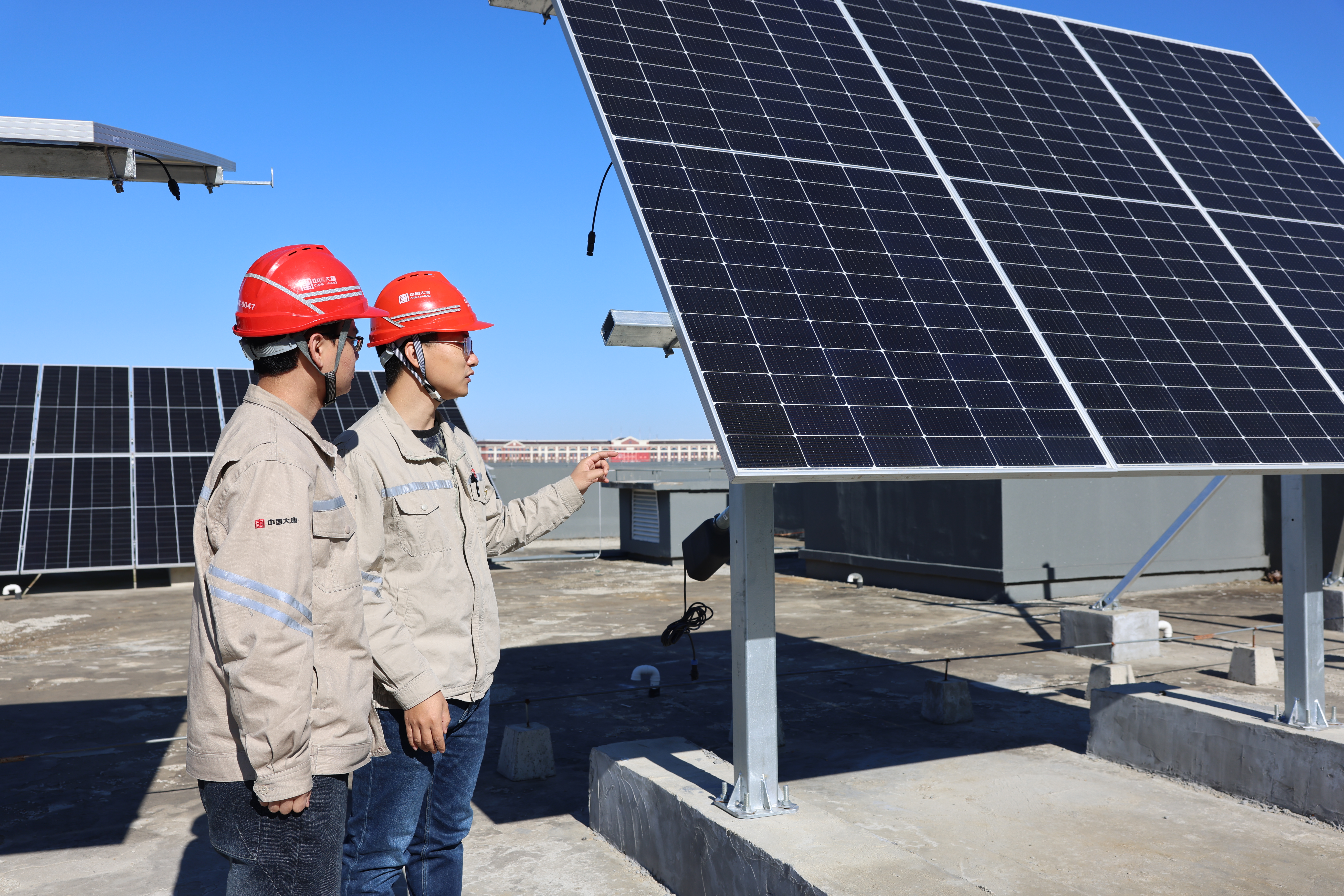 1682320310925033890.jpg 建設智能微網試驗平臺.jpg