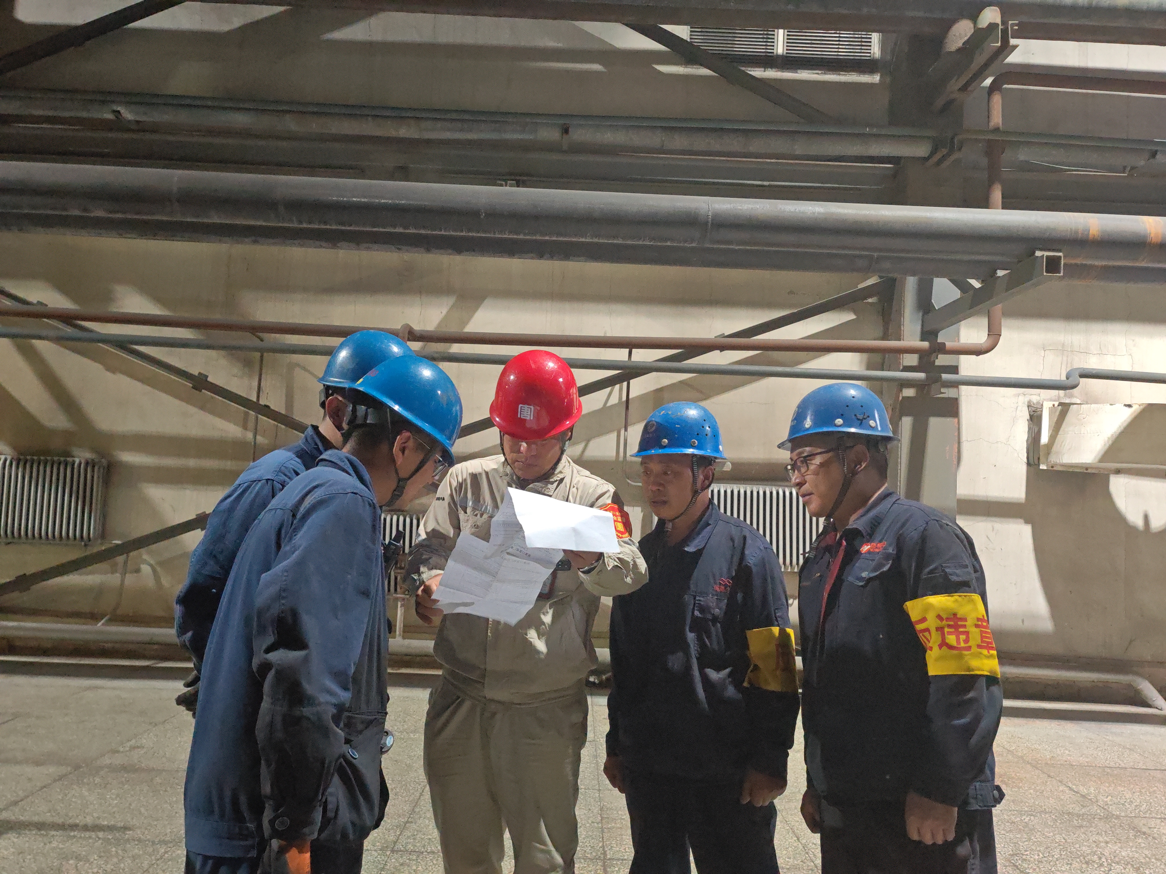 1691393890389016682.jpg 2(2)——違章人員督查現(xiàn)場.jpg