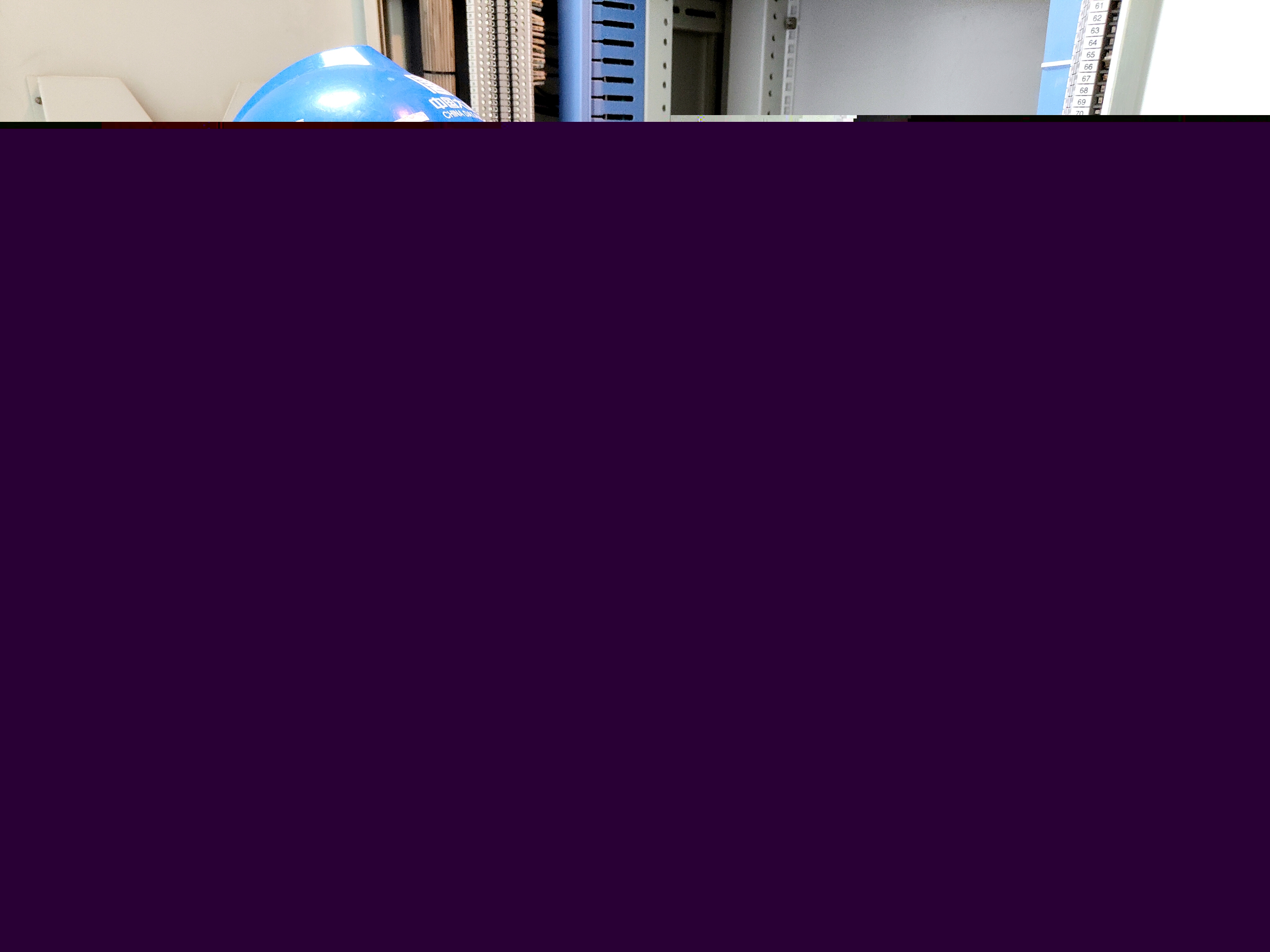 1731635242293050657.jpg 3.張維韜校驗繼電保護裝置數據(韓城第二發電公司雷雨攝).jpg