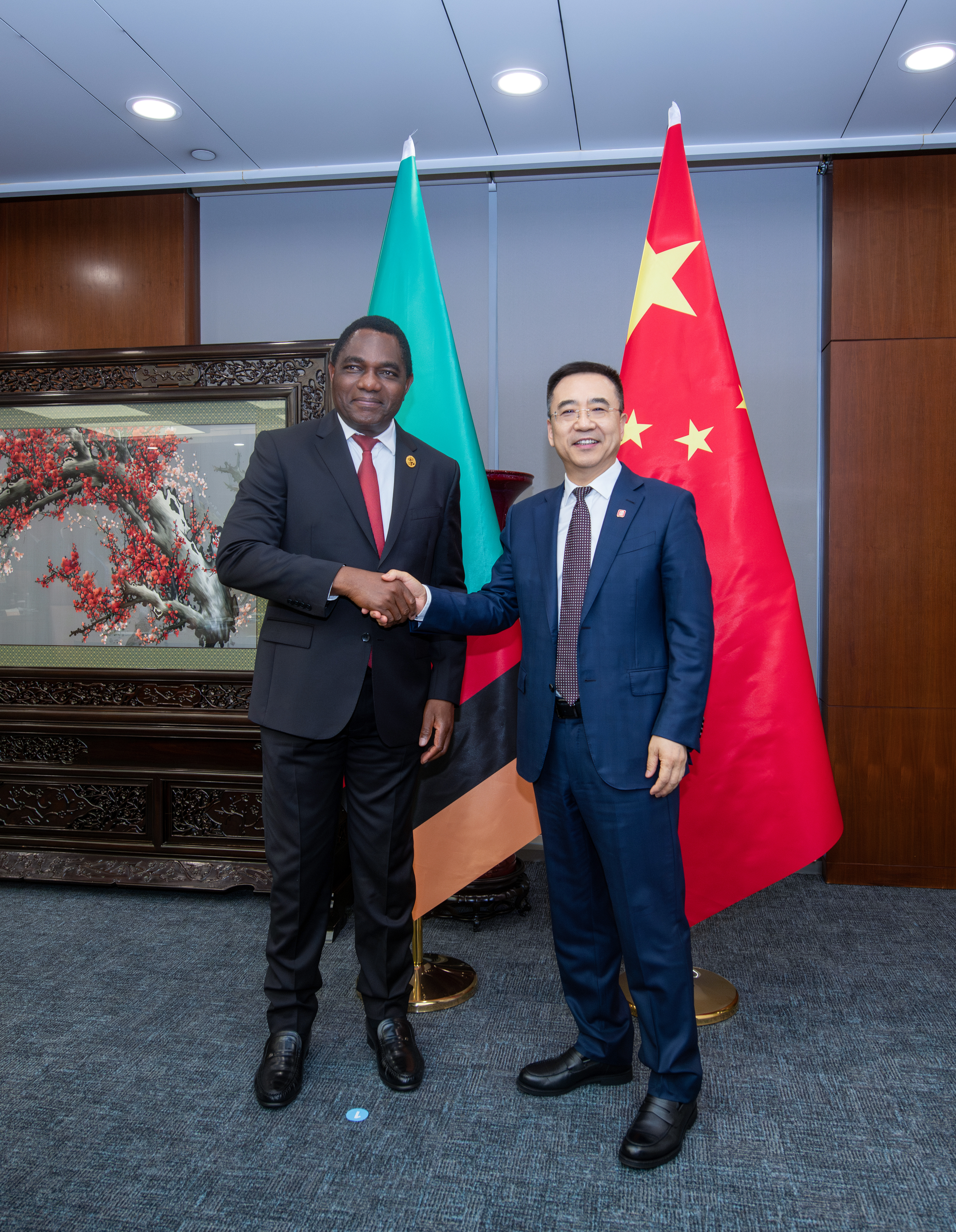 1725784878487091553.jpg 1725784878487091553.jpg